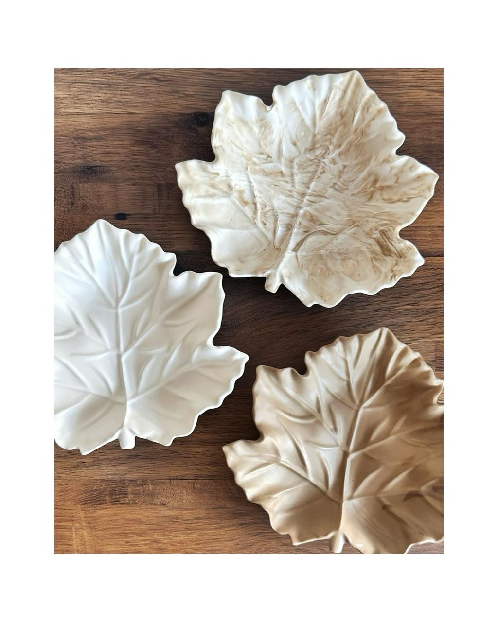 Ceramic Leaf Trinket Dish | Decorative Jewelry Tray for Rings, Keys & Home Décor