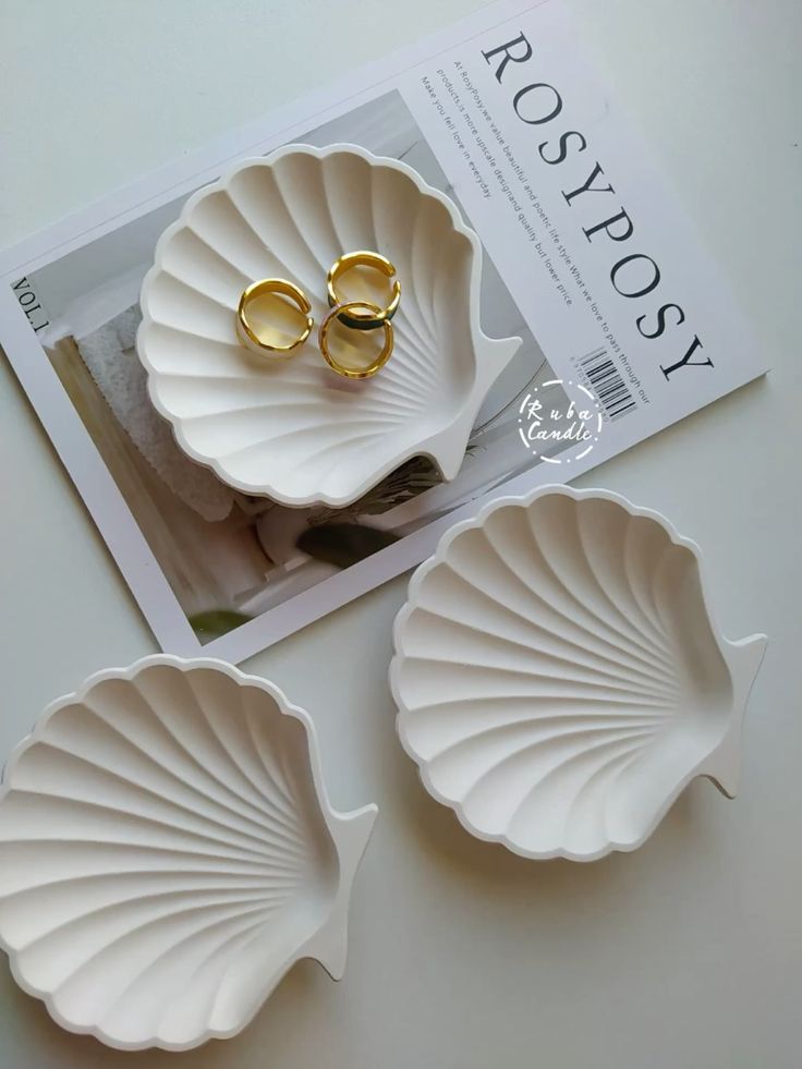 Shell-Shaped Jewelry Dish